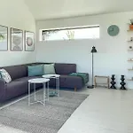 Casa vacanze Beautiful In With Kitchen