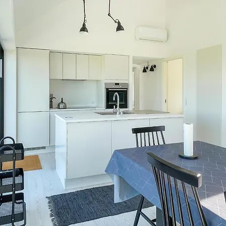 Beautiful In With Kitchen Hébergement de vacances