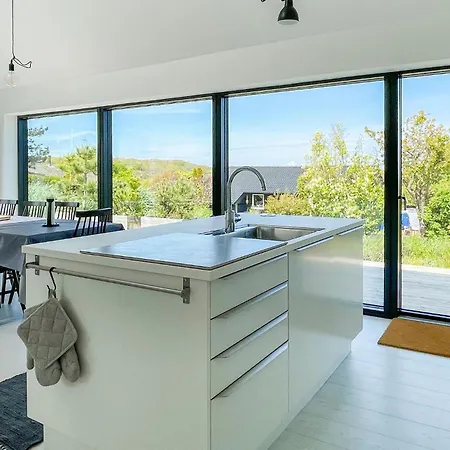 Beautiful In With Kitchen *