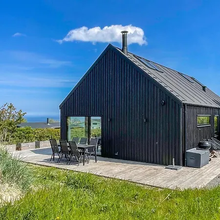 Cozy Home In Allinge With House Sea View