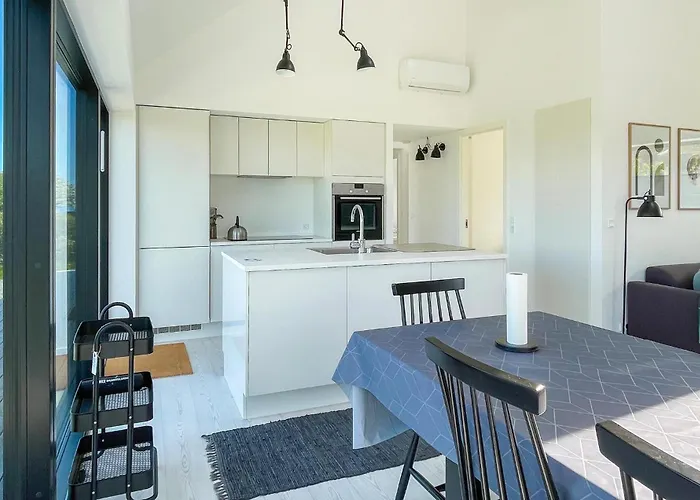Beautiful In With Kitchen Dom wakacyjny