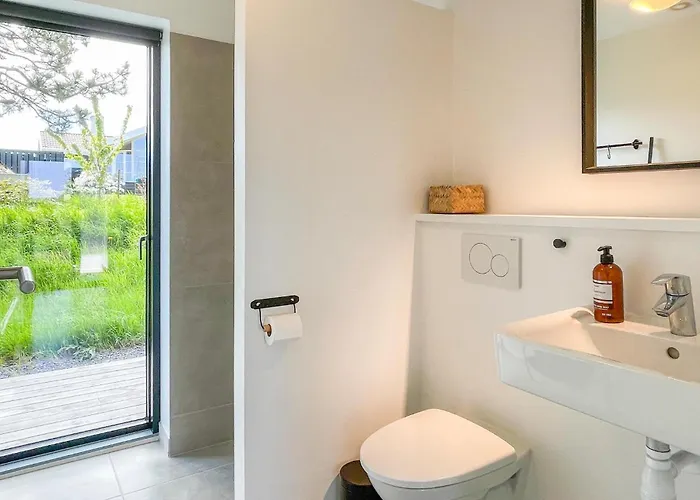 Beautiful In With Kitchen *