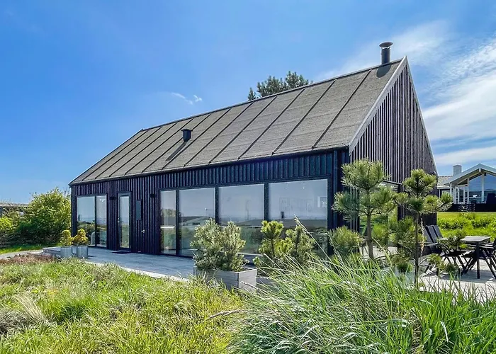 Beautiful In With Kitchen